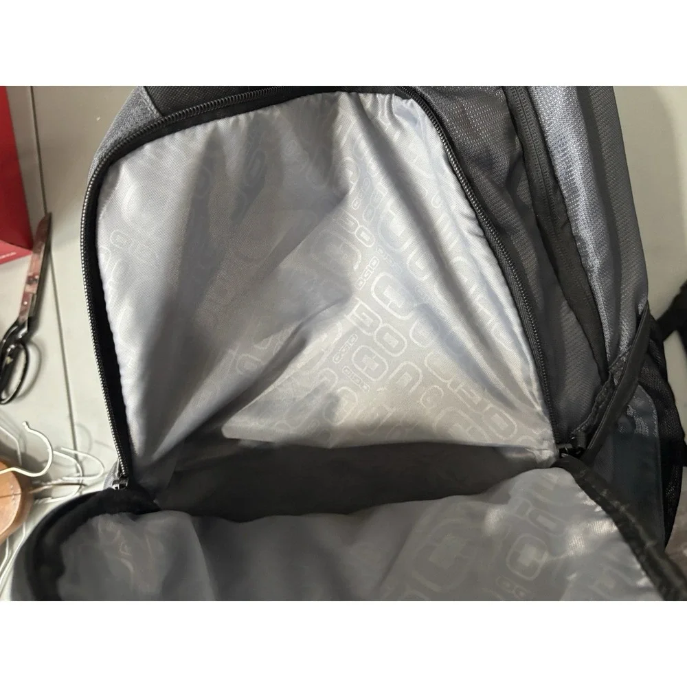 Ogio‎ Back Pack Black And Grey Laptop Bag 17